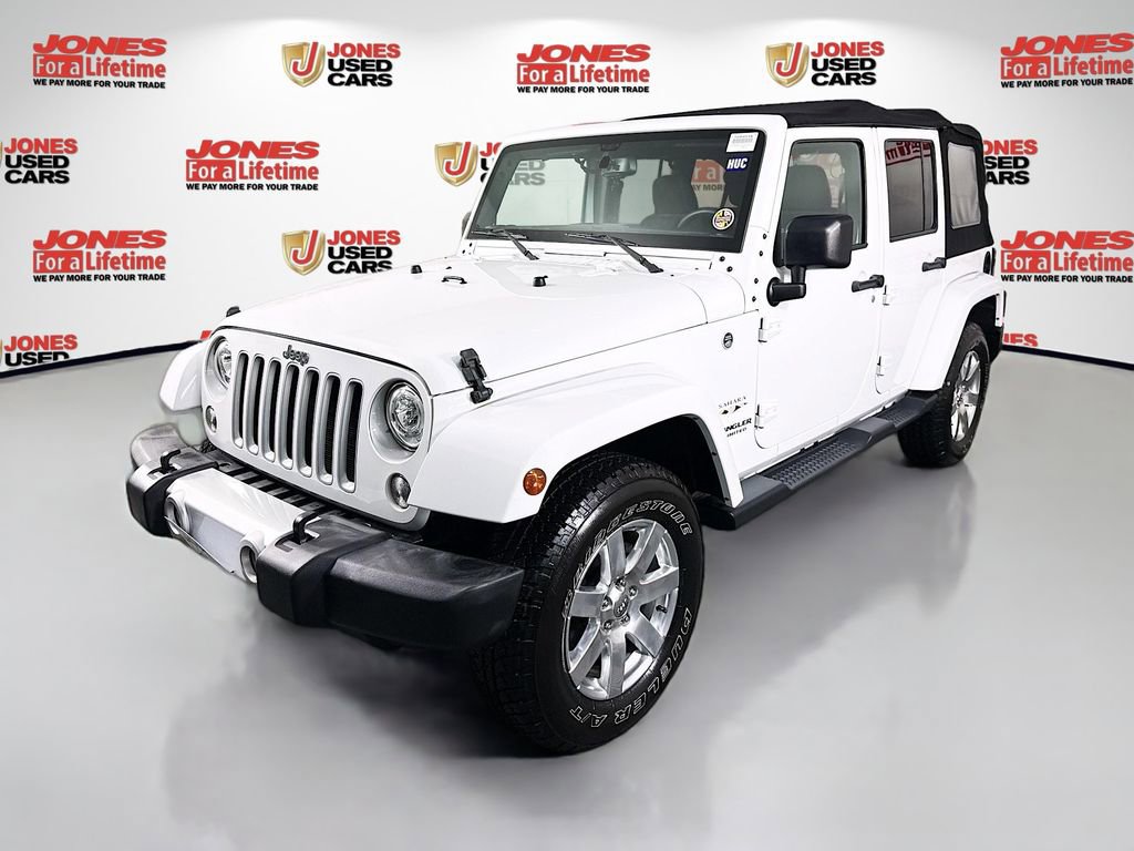 Used 2017 Jeep Wrangler Unlimited Sahara w/ Connectivity Group image 11