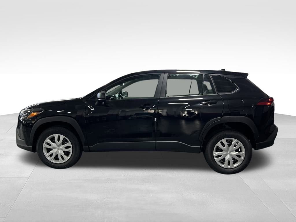 New 2026 Toyota Corolla Cross L image 2