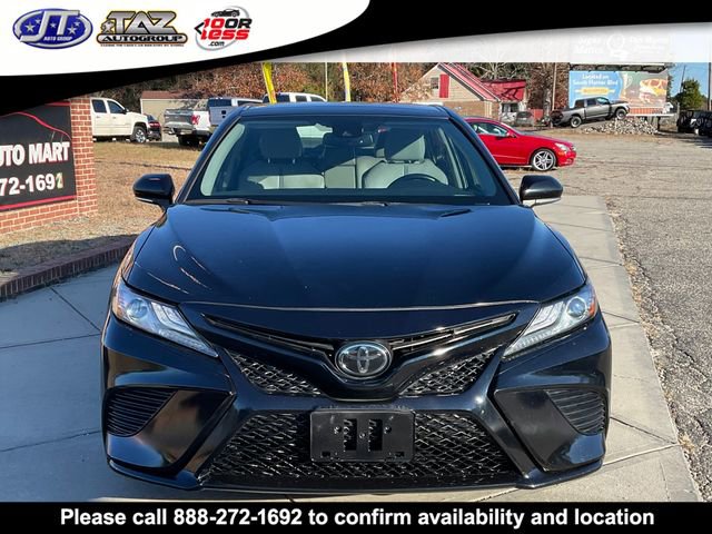 Used 2019 Toyota Camry XSE FWD image 2