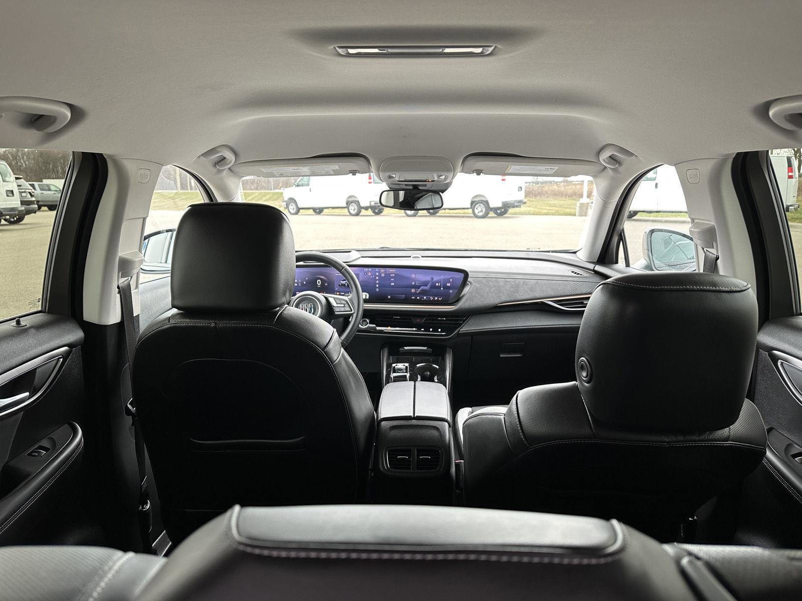 Used 2025 Buick Envision Sport Touring image 8
