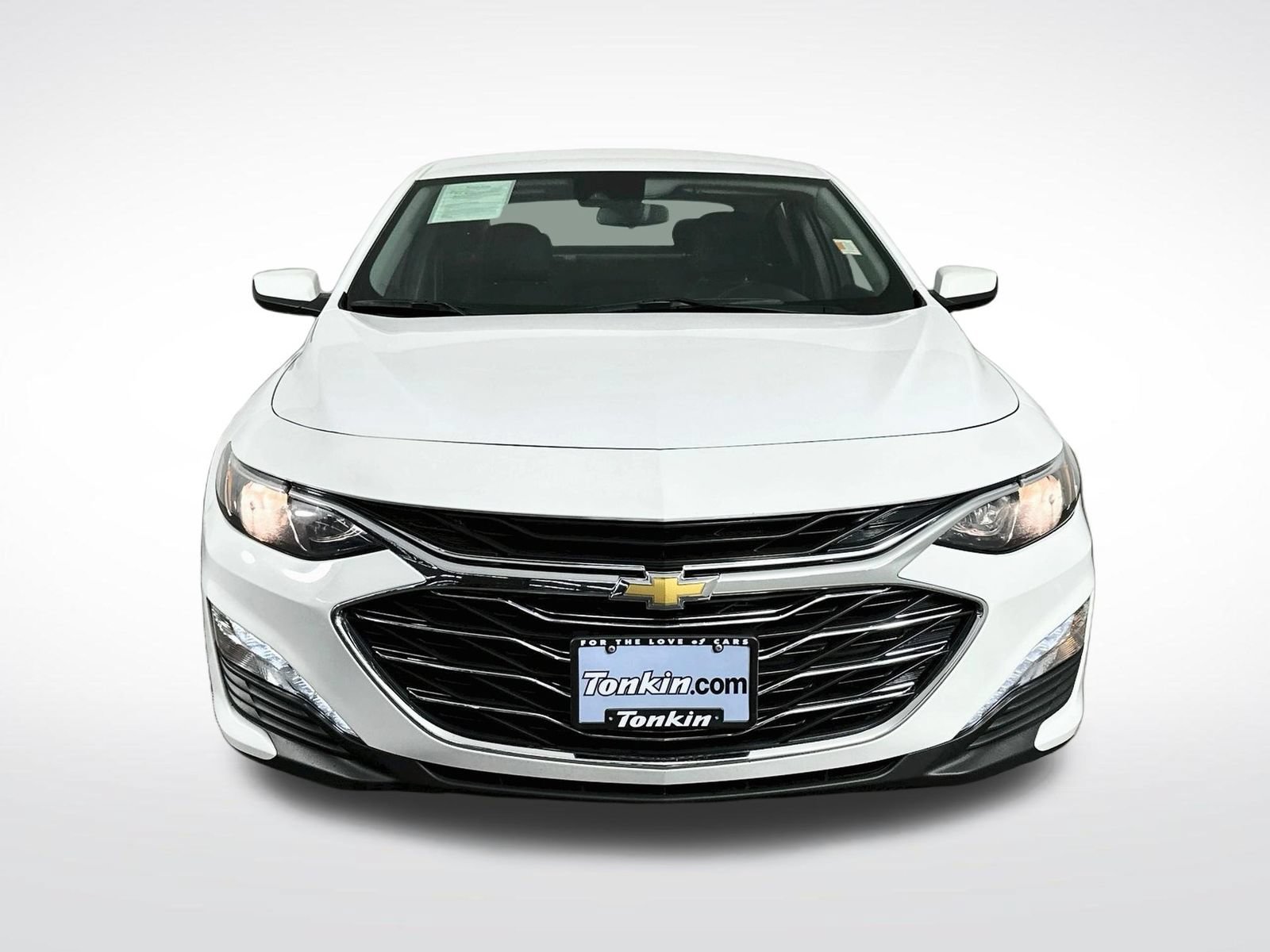 Used 2023 Chevrolet Malibu LT FWD image 2