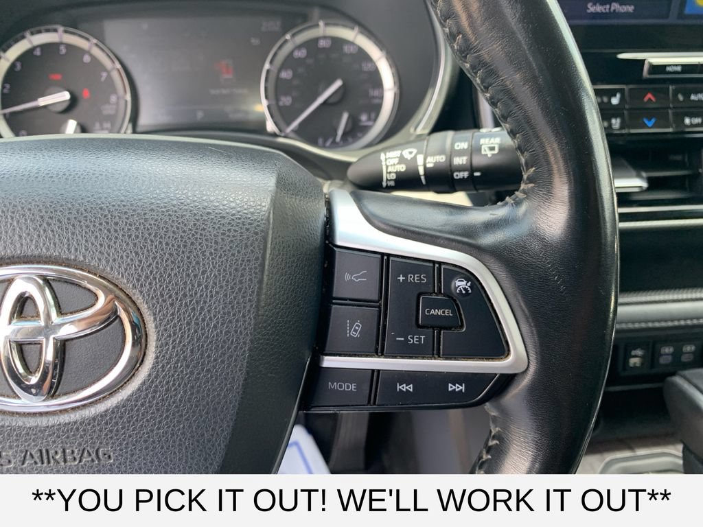 Used 2022 Toyota Highlander Platinum AWD/4WD image 17