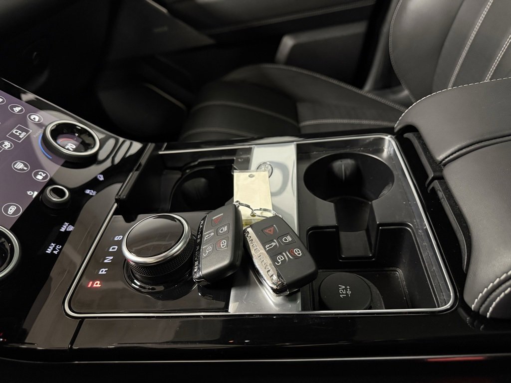 Used 2020 Land Rover Range Rover Velar R-Dynamic HSE image 15