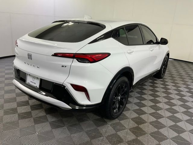 Used 2024 Buick Envista Sport Touring w/ Convenience I Package image 6