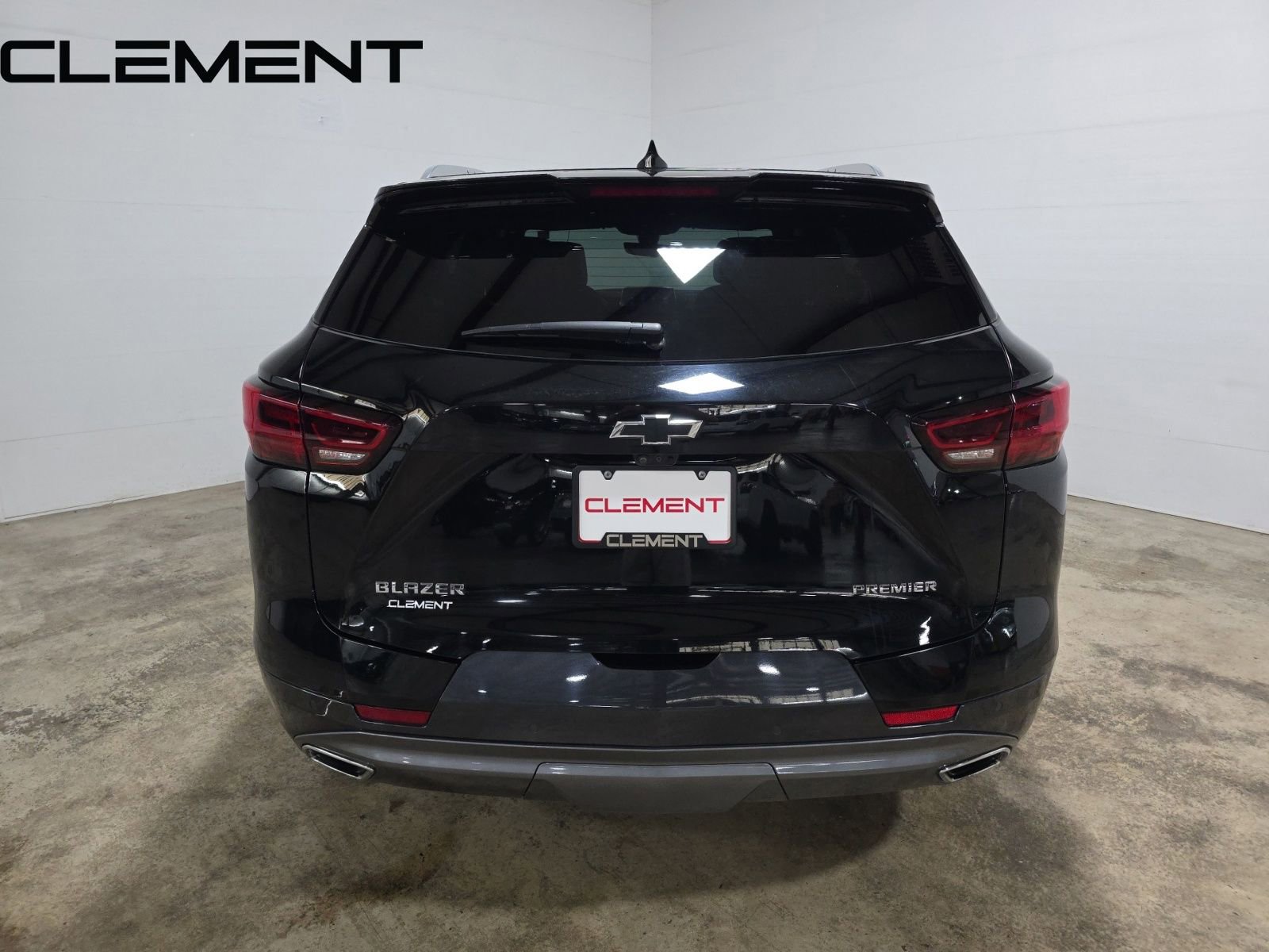 Used 2024 Chevrolet Blazer Premier w/ Driver Confidence II Package image 8