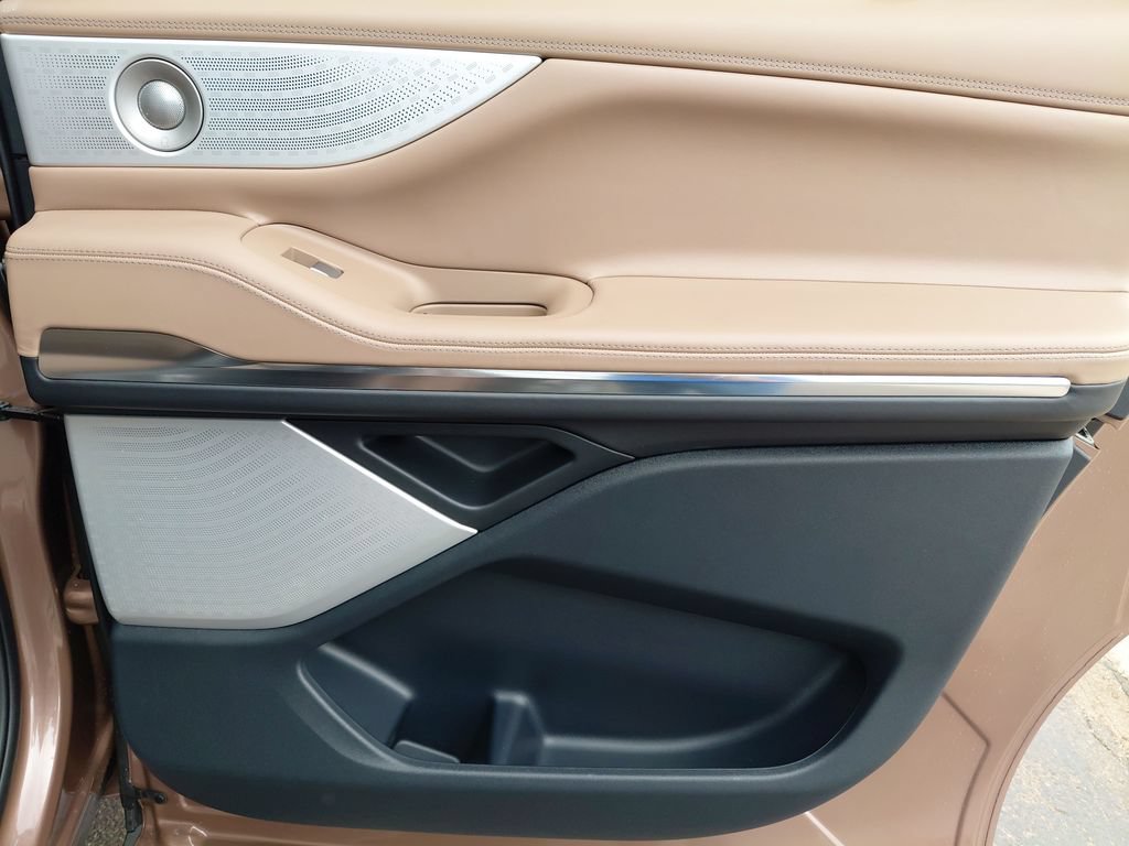 New 2026 Lincoln Navigator L Black Label AWD/4WD image 59