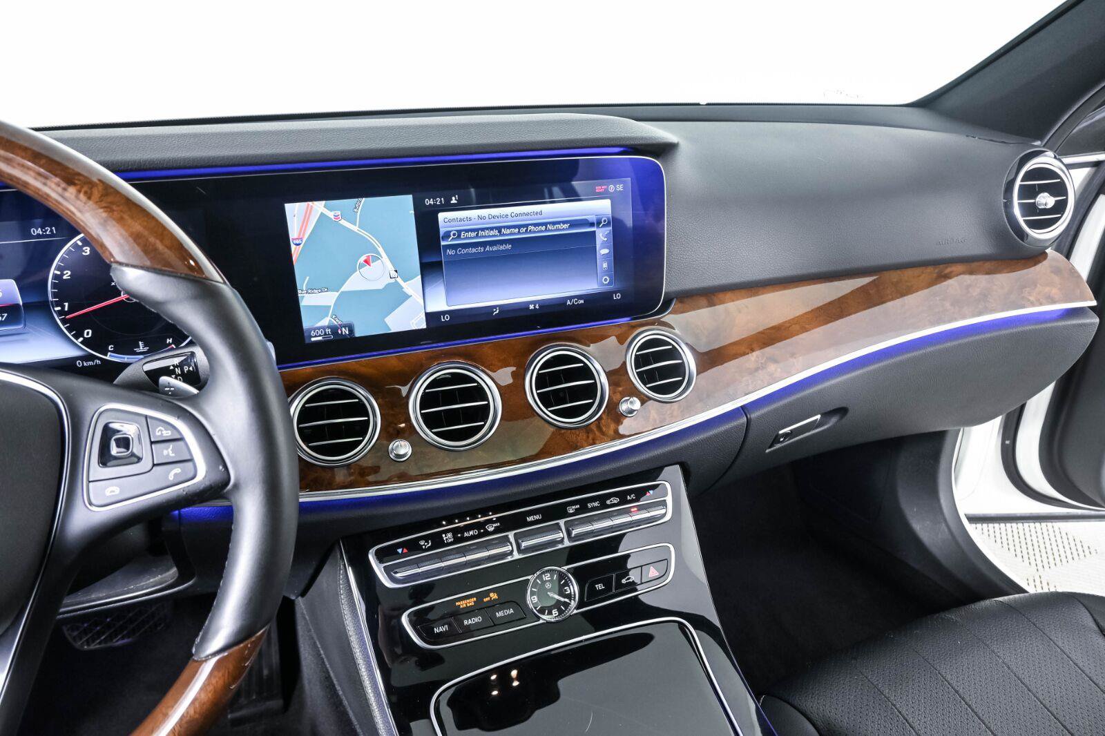 Used 2017 Mercedes-Benz E 300 image 13