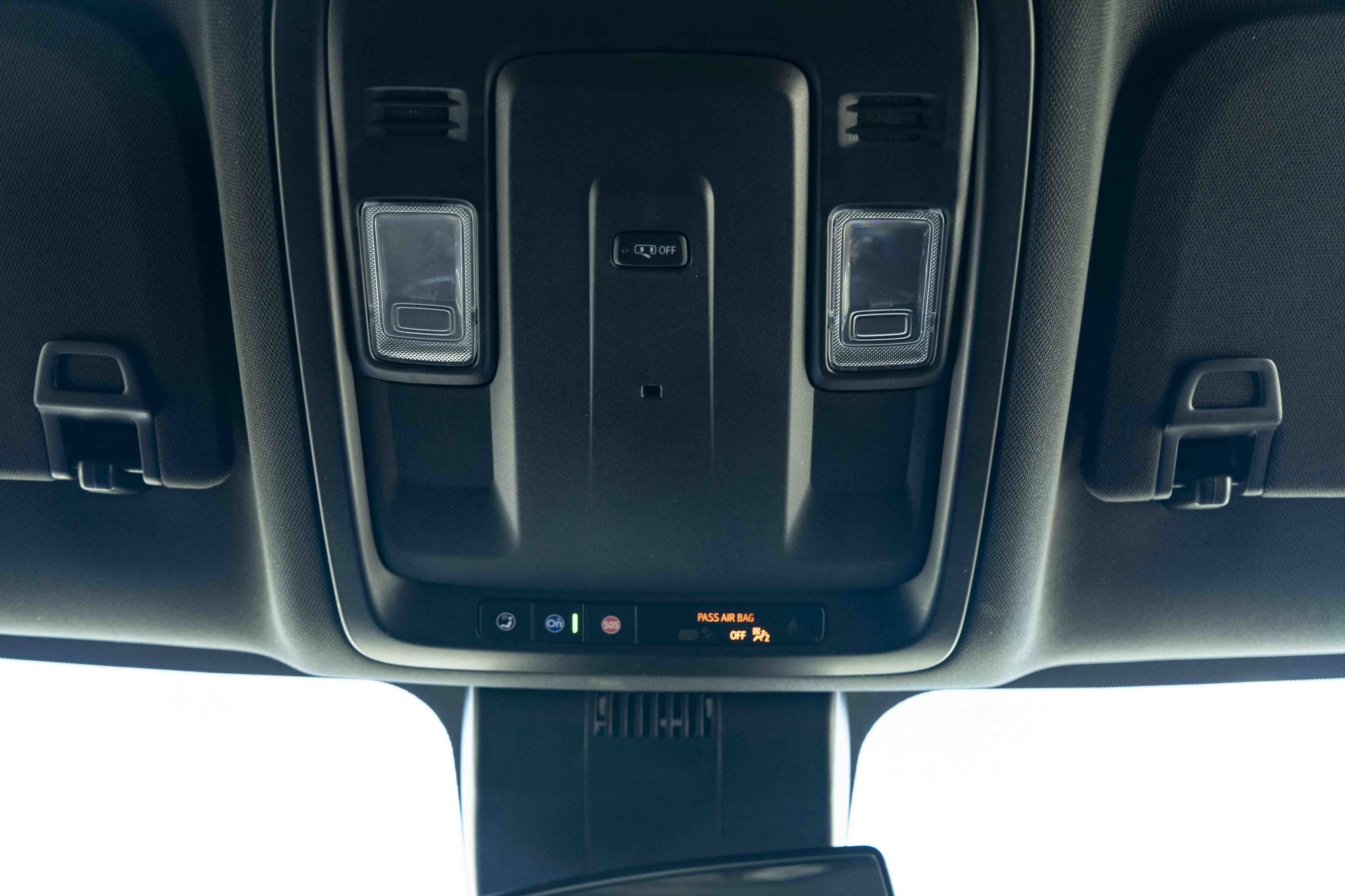 Used 2024 GMC Yukon SLE w/ Gmc Pro Safety Plus Package RWD image 31