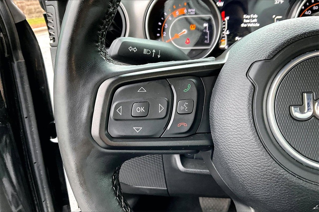 Certified 2022 Jeep Gladiator Sport image 27