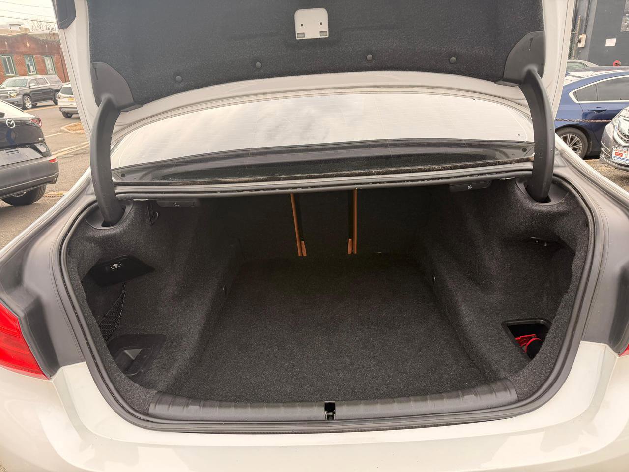 Used 2017 BMW 530i 530i image 9