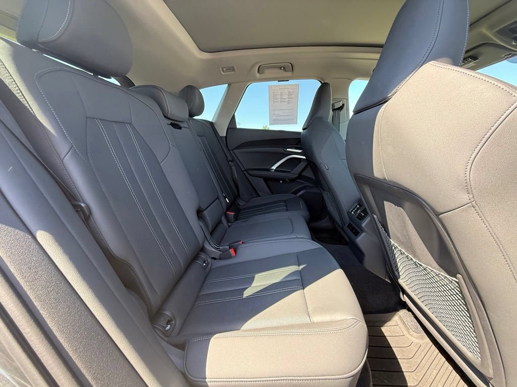 Used 2025 Audi Q5 Premium Plus w/ Premium Plus AWD/4WD image 35