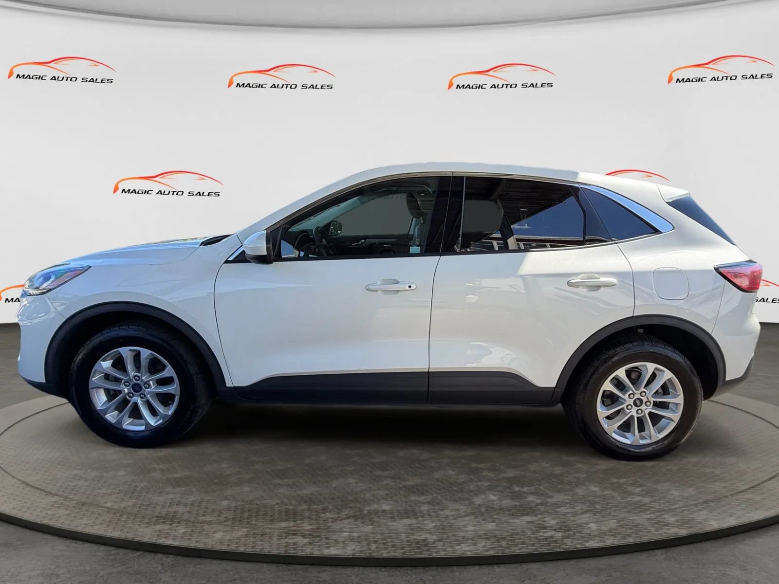 Used 2021 Ford Escape SE AWD/4WD image 7