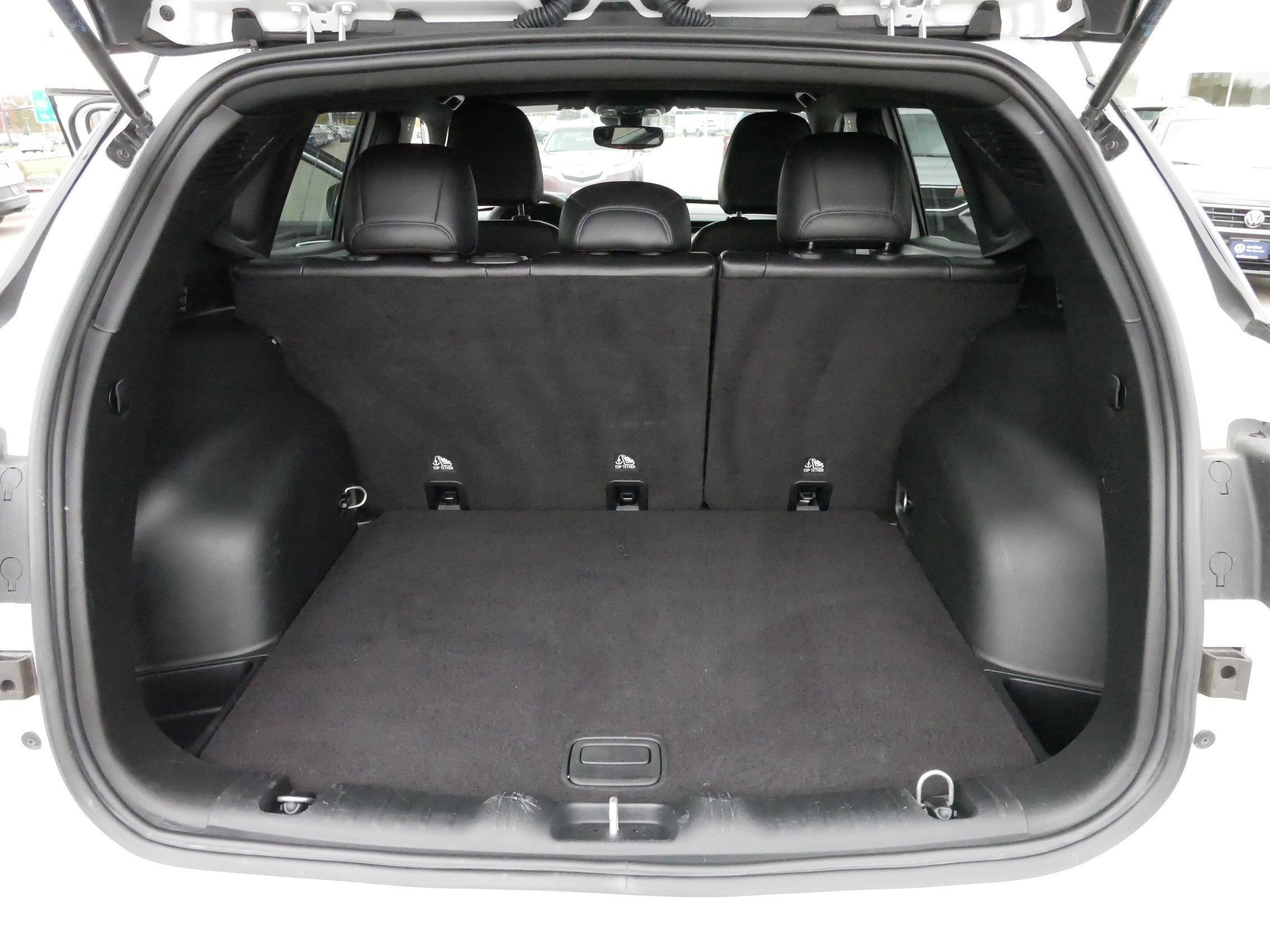 Used 2024 Jeep Compass Trailhawk image 18