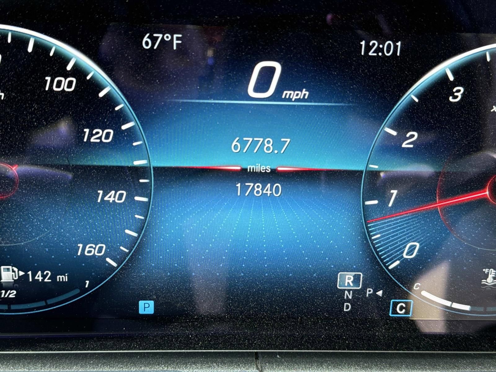 Used 2022 Mercedes-Benz E 350 Sedan image 27