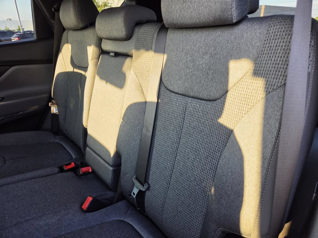 Used 2019 Hyundai Santa Fe SE FWD image 12