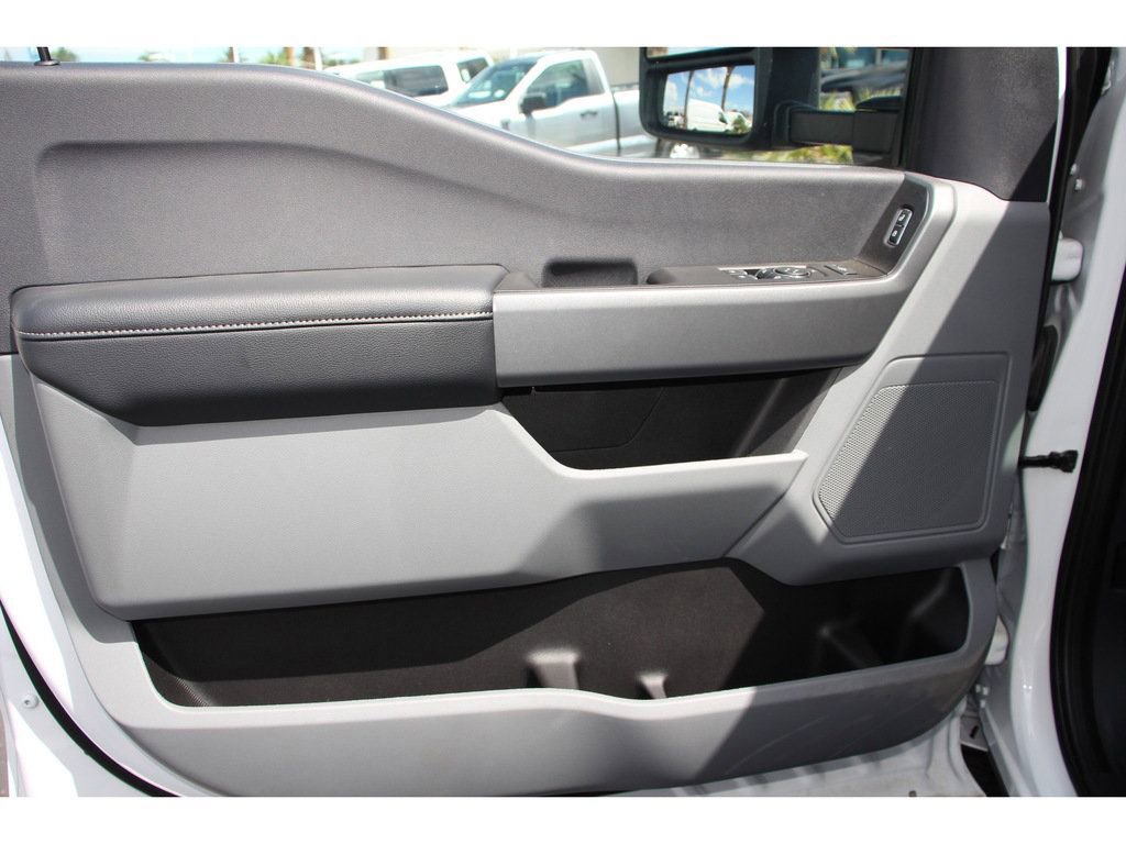 New 2024 Ford F350 XLT w/ XLT Value Package image 9