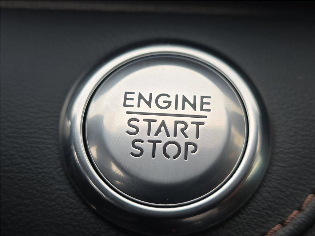 New 2026 Lincoln Nautilus Premier w/ Equipment Group 102A AWD/4WD image 19
