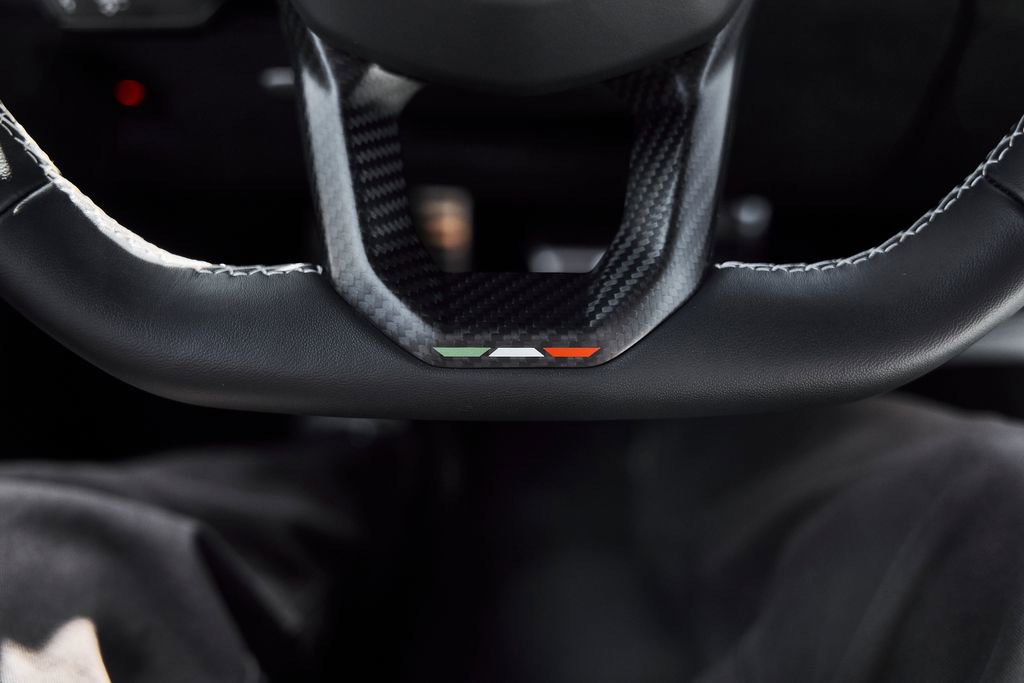 Used 2026 Lamborghini Revuelto AWD/4WD image 56