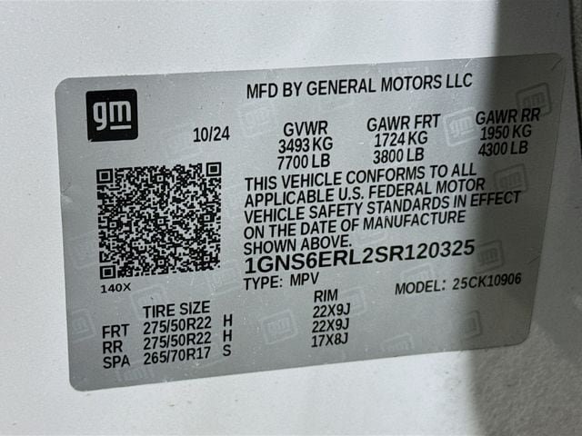 Used 2025 Chevrolet Suburban RST w/ RST Capability Package AWD/4WD image 36