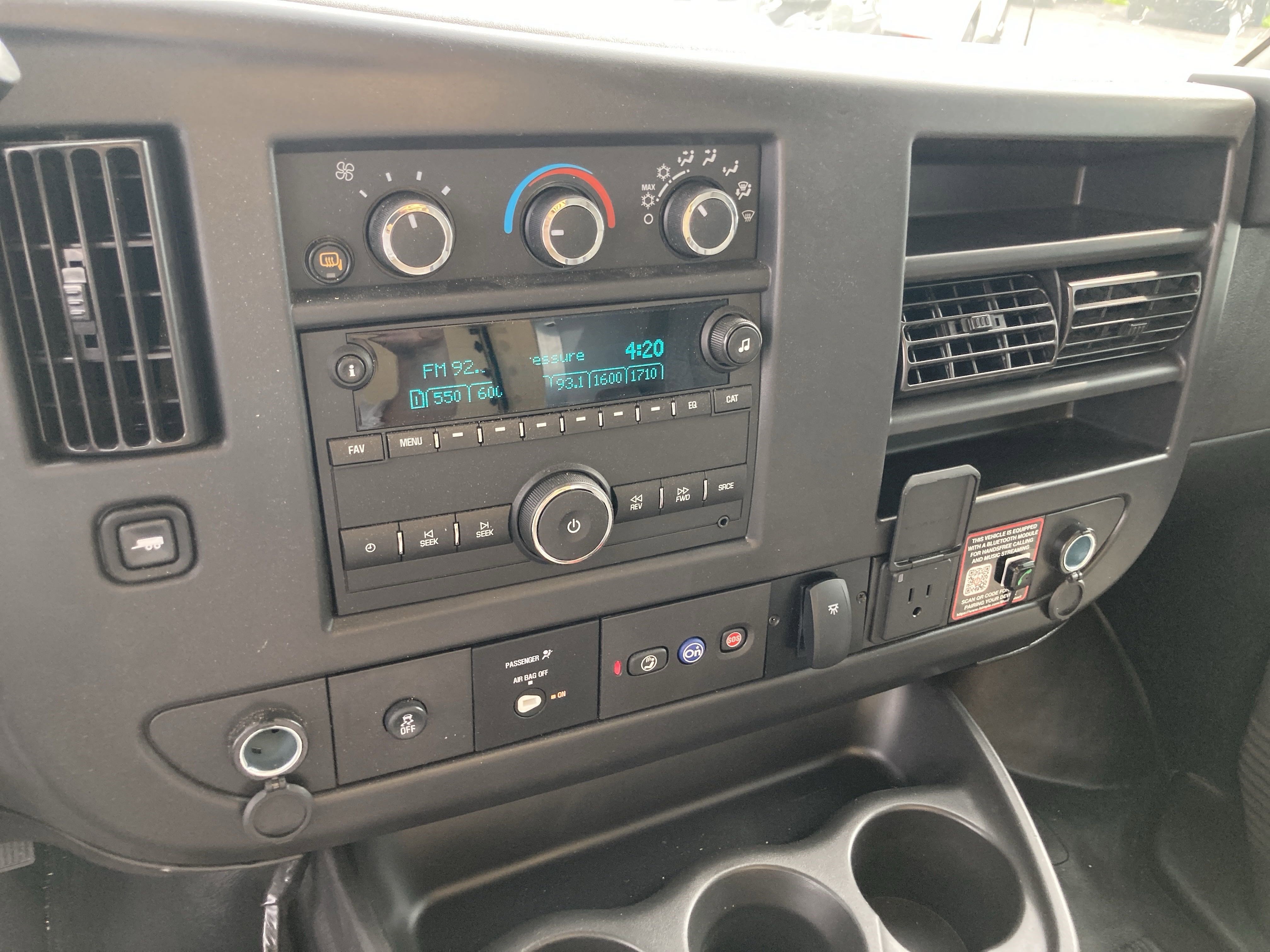 New 2025 GMC Savana 3500 w/ Power Convenience Package image 57