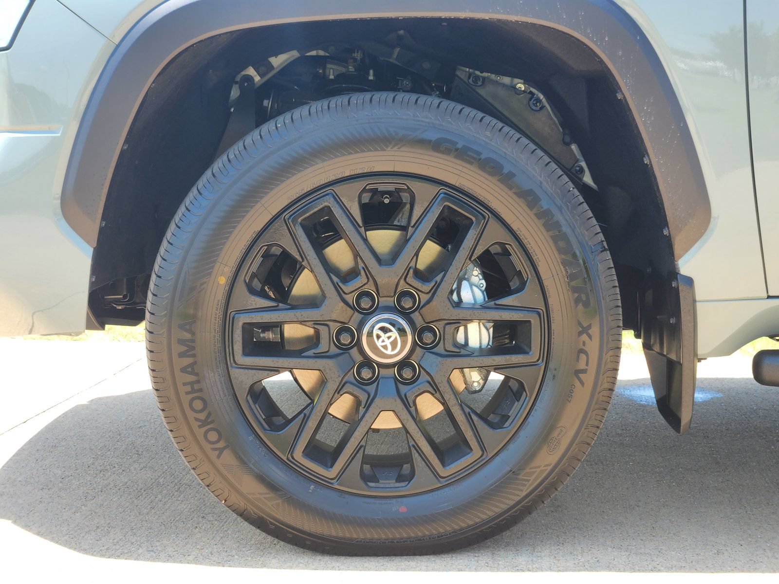 New 2026 Toyota Tundra Limited AWD/4WD image 11