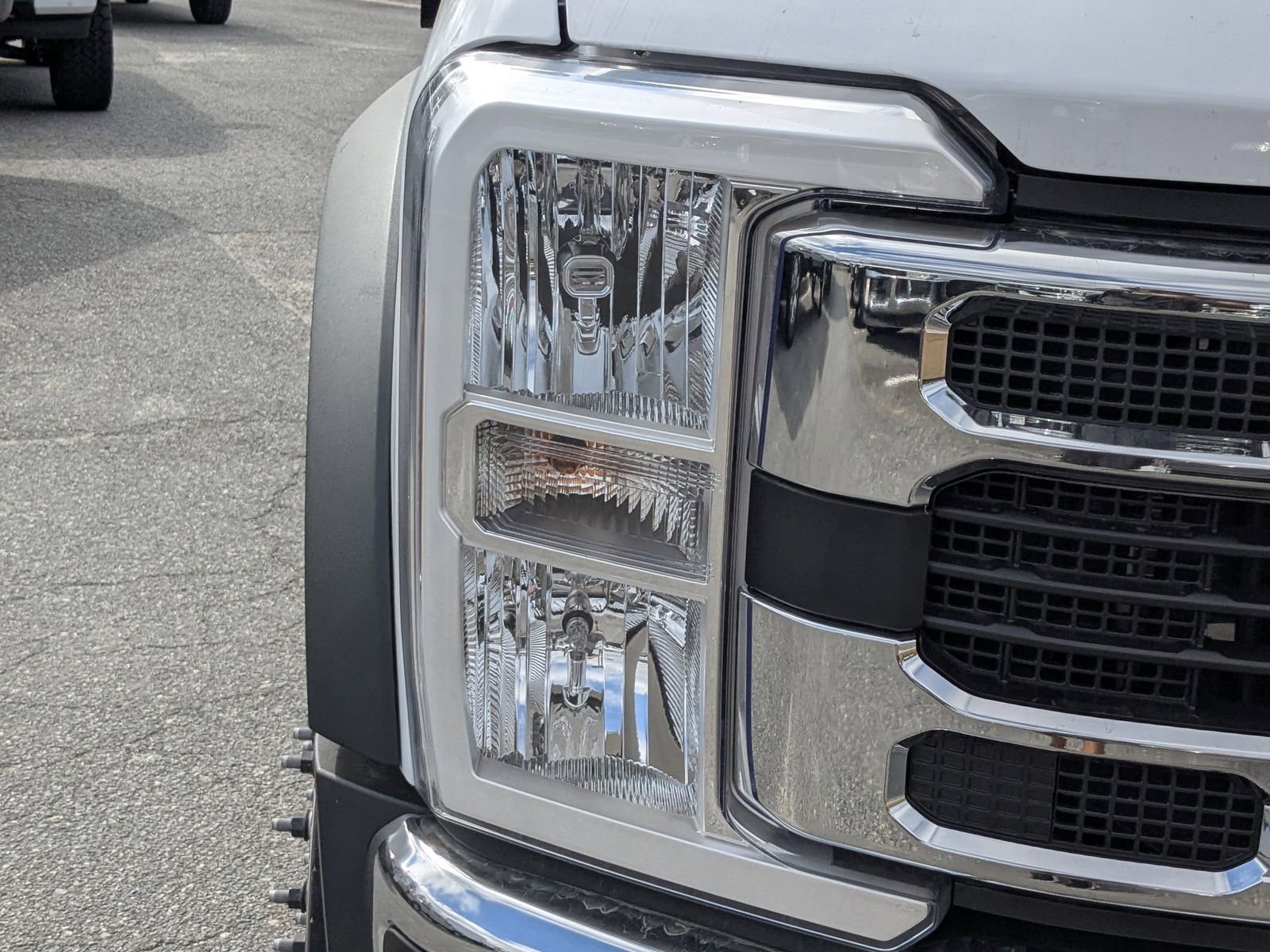 New 2025 Ford F450 XL w/ XL Chrome Package image 11