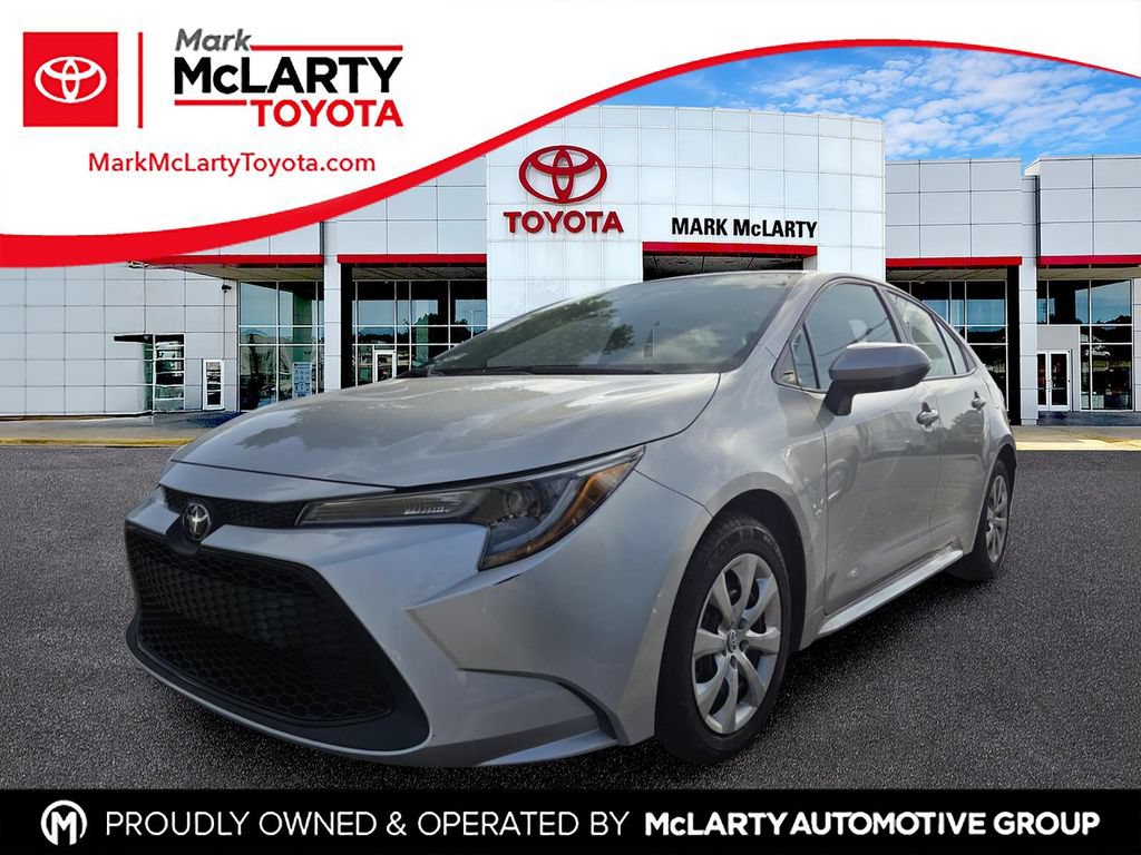 Used 2020 Toyota Corolla LE FWD image 1