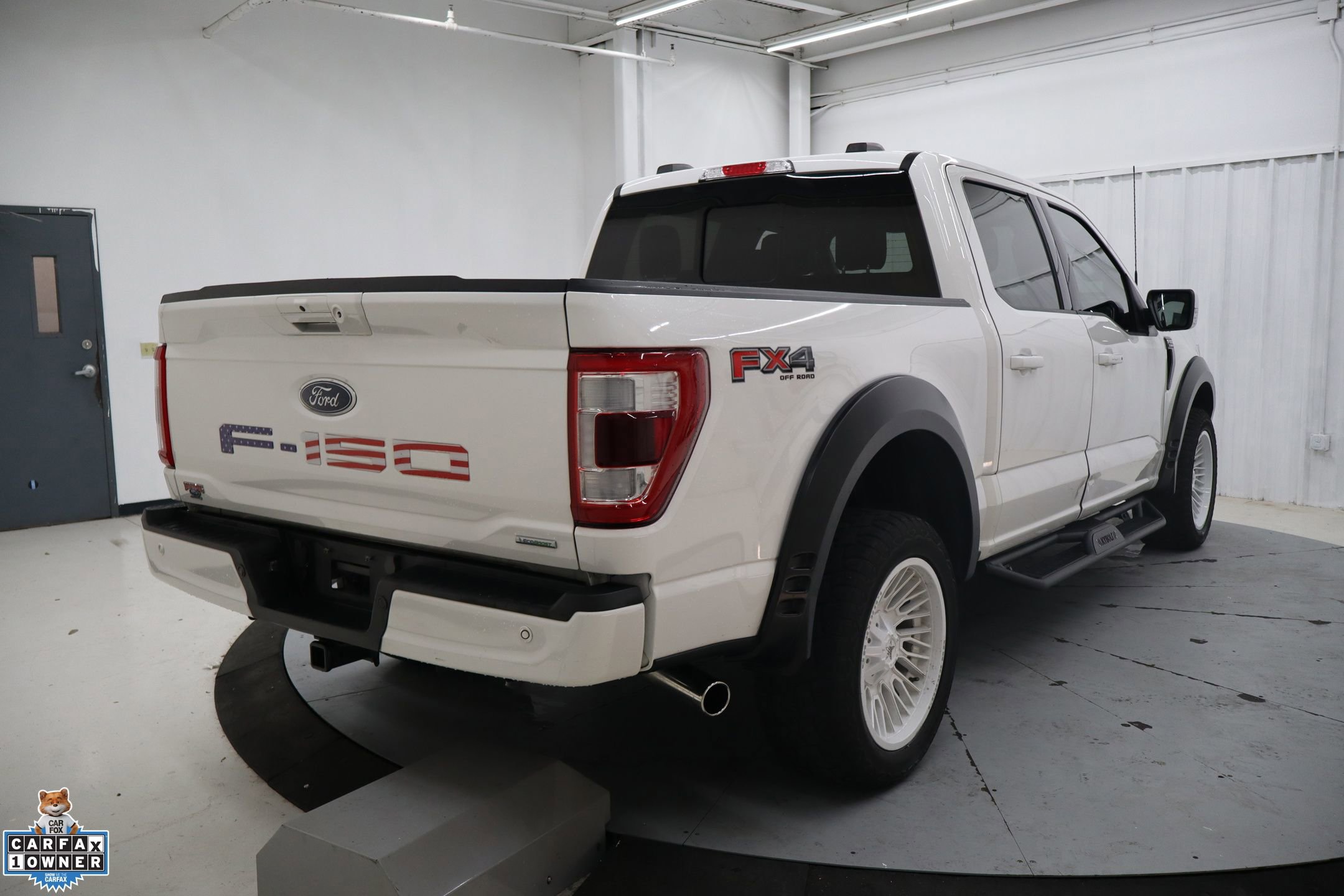 Used 2023 Ford F150 Lariat w/ Equipment Group 502A High AWD/4WD image 2