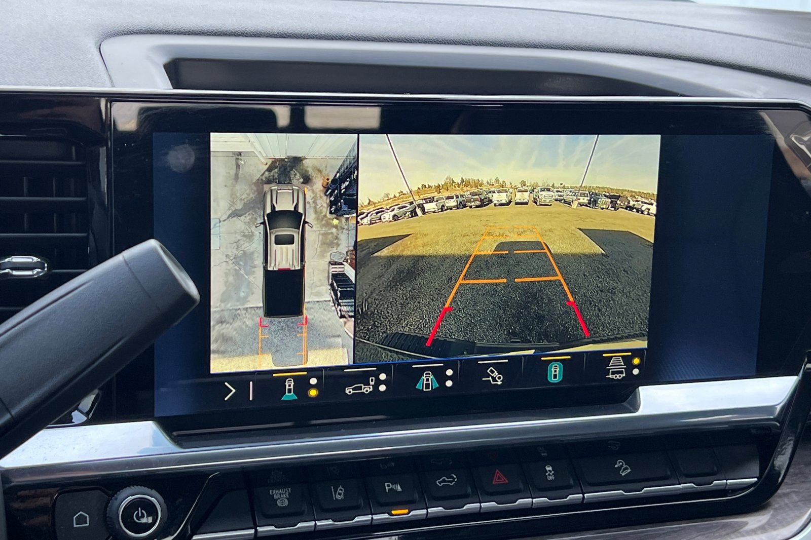 Used 2026 Chevrolet Silverado 3500 LTZ w/ LTZ Plus Package image 25