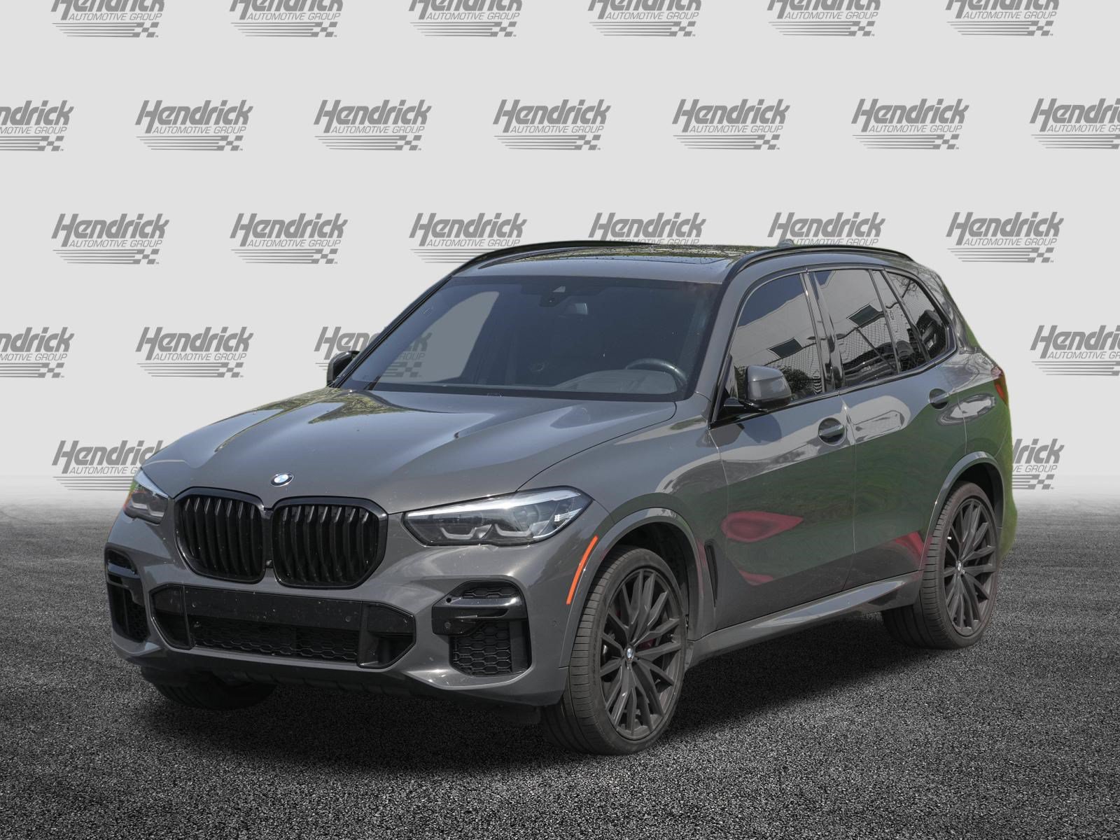 Used 2023 BMW X5 M50i w/ Climate Comfort Package AWD/4WD image 5
