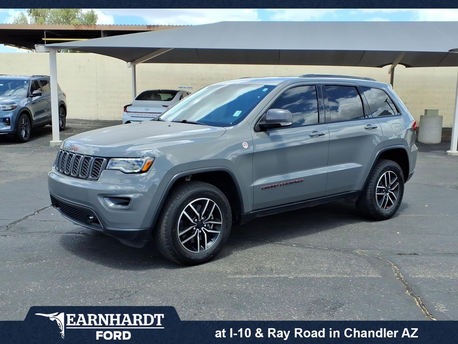 Used 2020 Jeep Grand Cherokee Trailhawk w/ Interior Metal Package AWD/4WD image 1