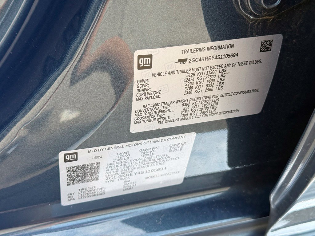 Used 2025 Chevrolet Silverado 2500 High Country w/ High Country Premium Package AWD/4WD image 11