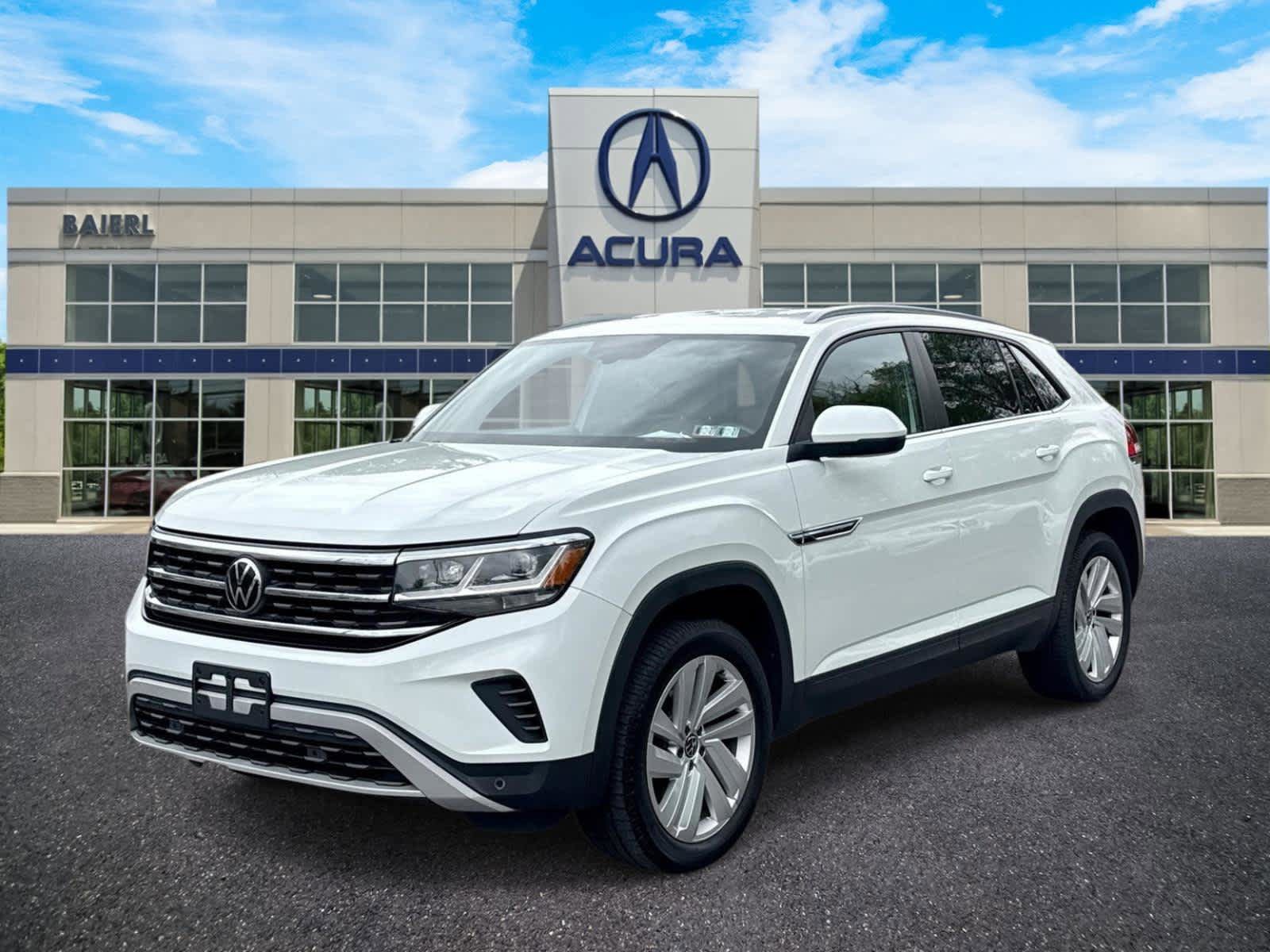 Used 2020 Volkswagen Atlas Cross Sport SE AWD/4WD image 1