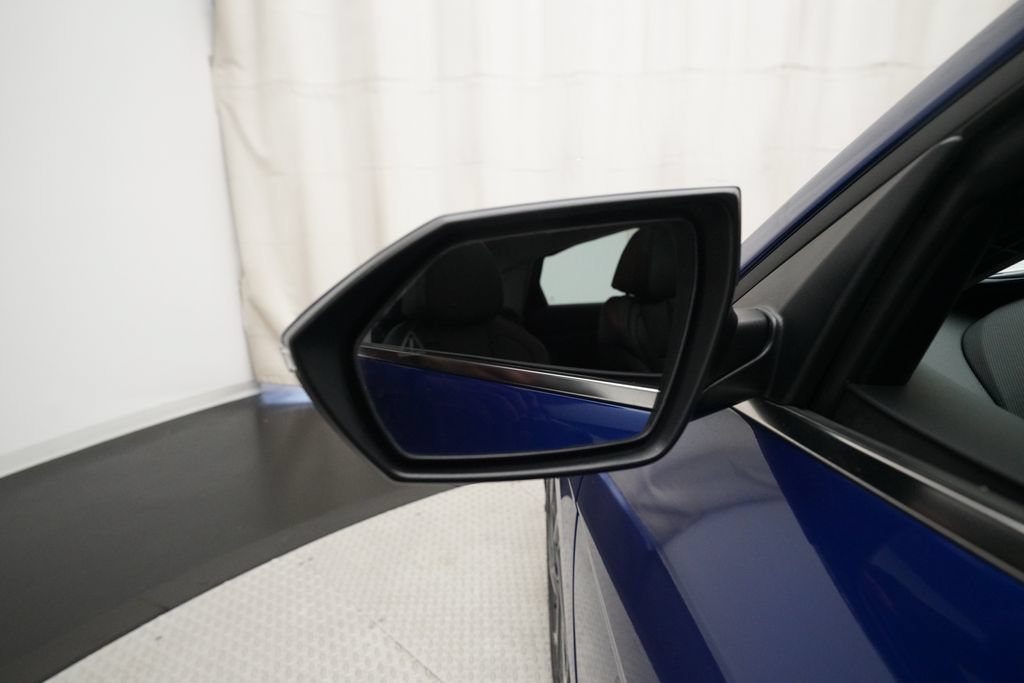 Used 2024 Hyundai Elantra Limited FWD image 23