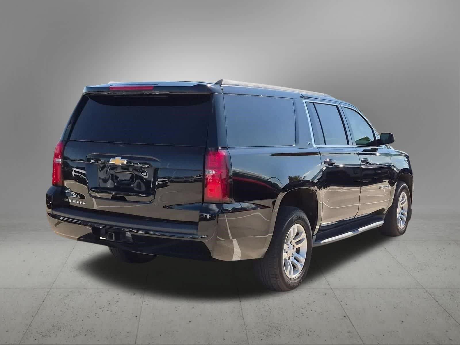 Used 2019 Chevrolet Suburban LT AWD/4WD image 6