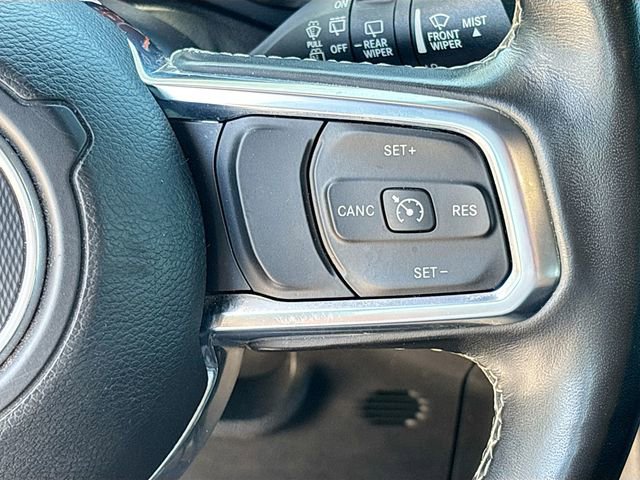Used 2020 Jeep Wrangler Unlimited Sahara AWD/4WD image 37