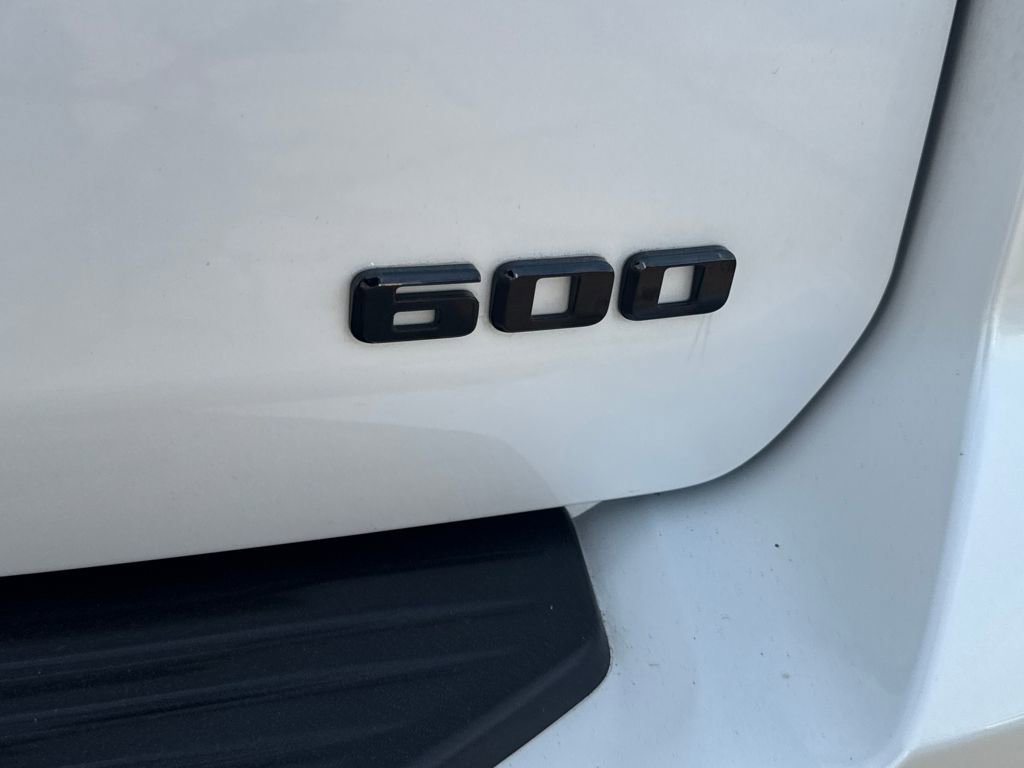 Certified 2023 Cadillac Escalade Sport Platinum w/ LPO, ONYX Package image 7