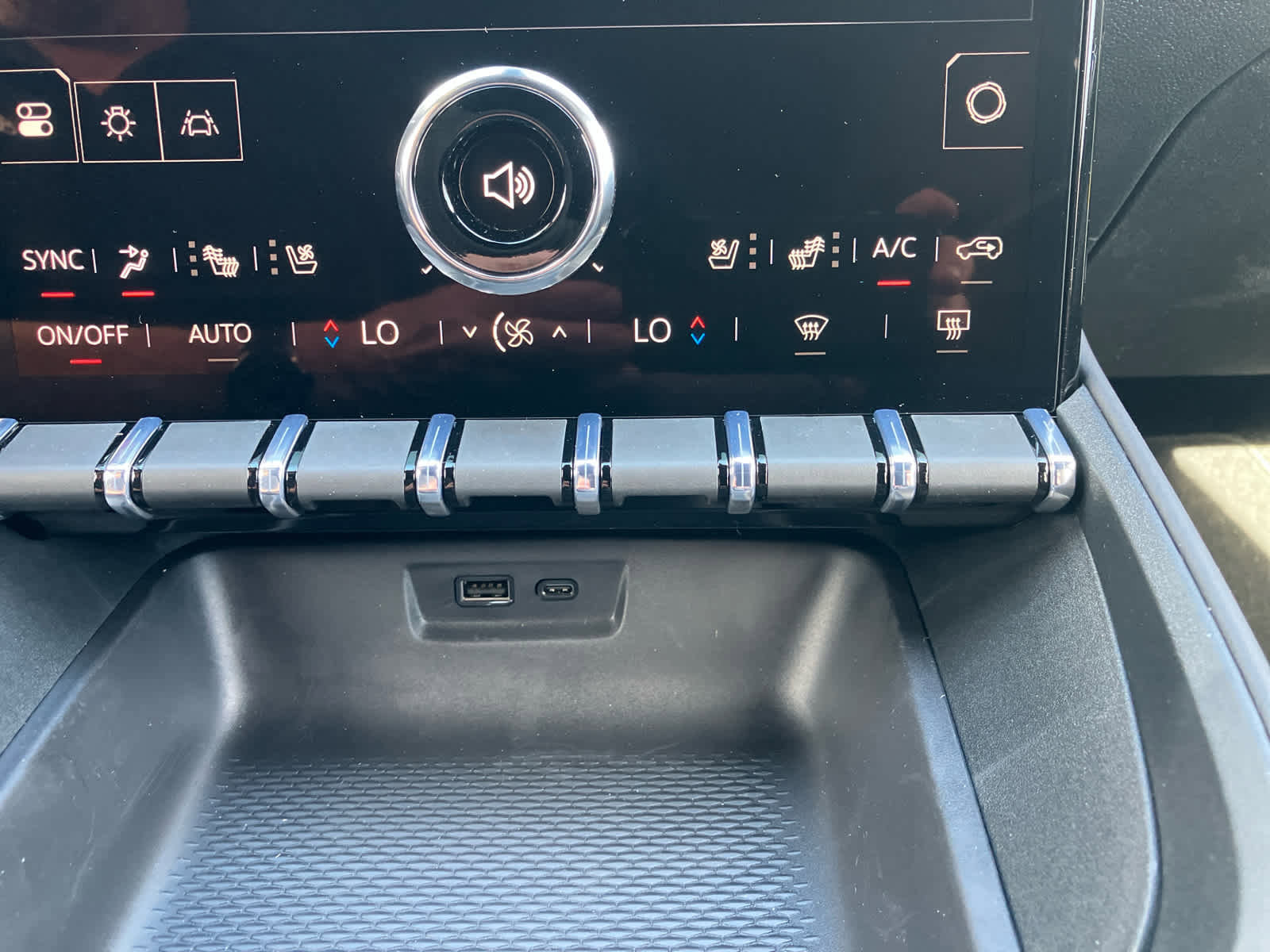 New 2026 GMC Terrain Elevation w/ Elevation Premium Package image 28