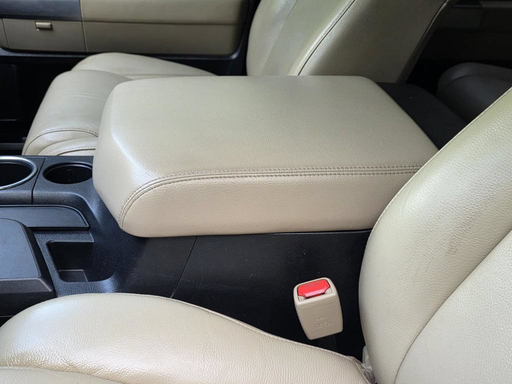 Used 2018 Toyota Sequoia Limited w/ Safety & Convenience Package RWD image 8