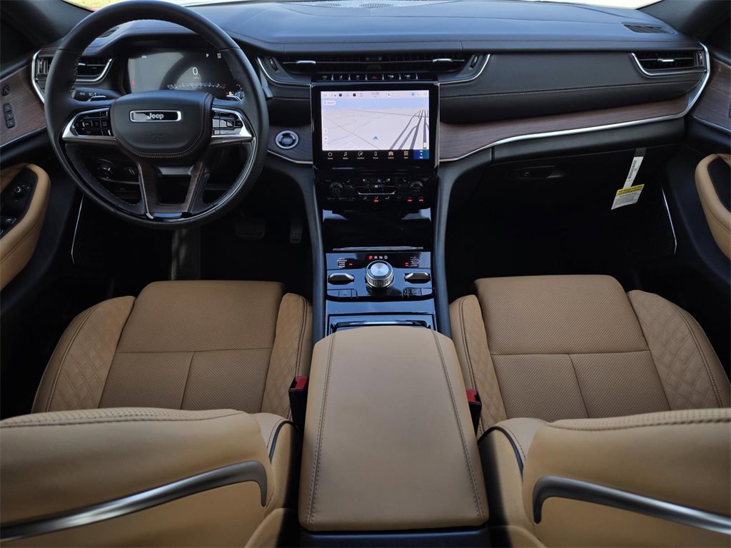 New 2025 Jeep Grand Cherokee Summit w/ Obsidian Package image 15