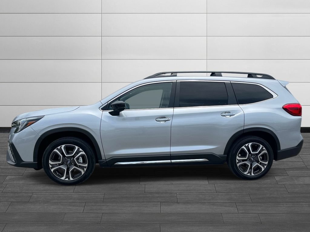 Certified 2025 Subaru Ascent Touring AWD/4WD image 6