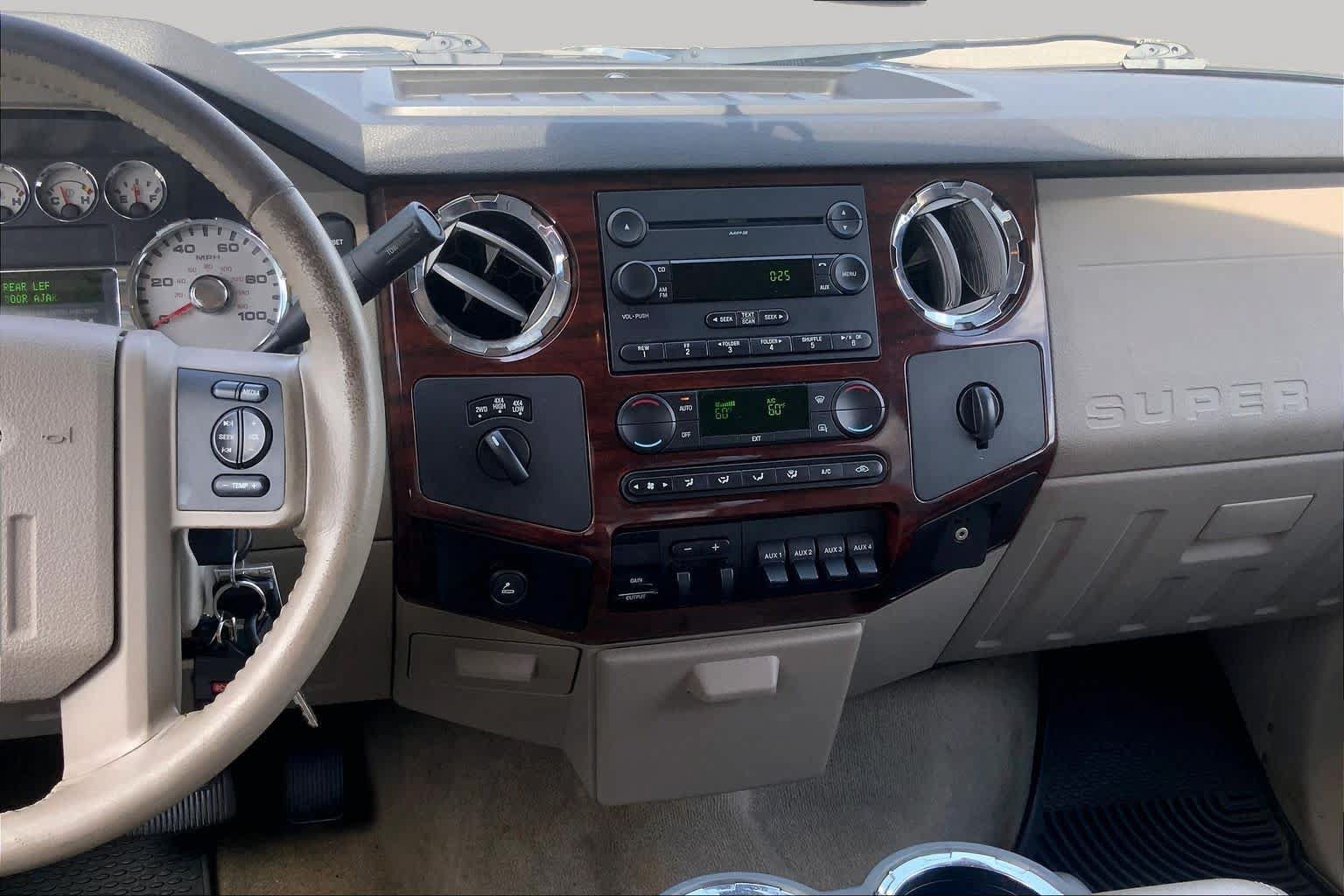 Used 2008 Ford F350 Lariat AWD/4WD image 6
