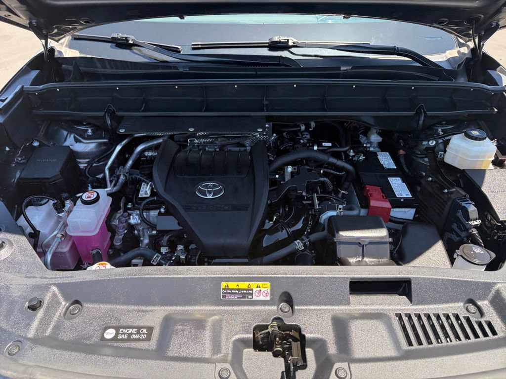 Used 2023 Toyota Highlander XSE FWD image 20