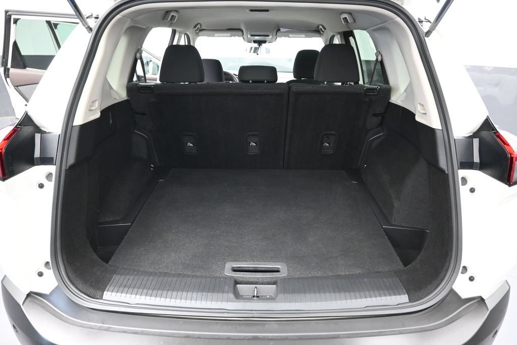 Used 2023 Nissan Rogue S FWD image 26