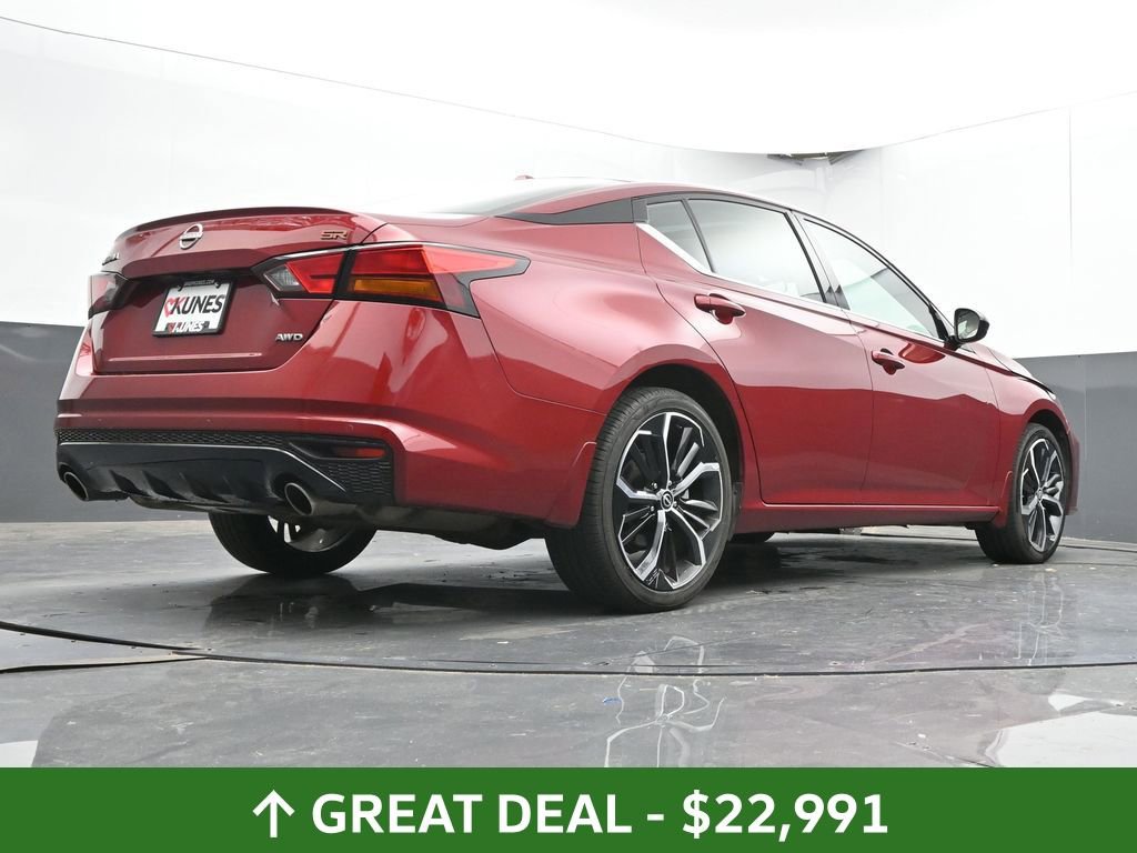 Used 2024 Nissan Altima 2.5 SR w/ SR Premium Package image 54