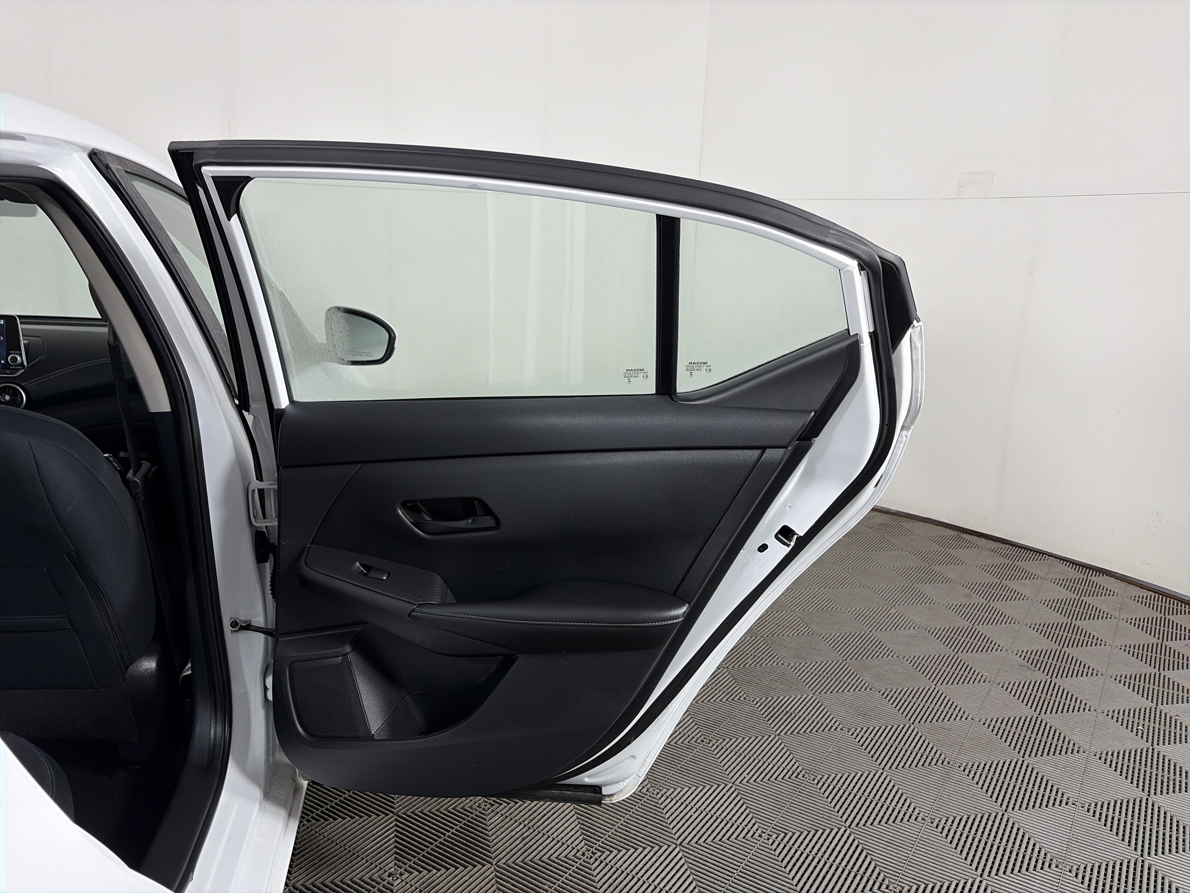 Certified 2024 Nissan Sentra SV image 36