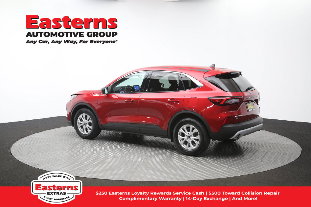 Used 2023 Ford Escape Active AWD/4WD image 64