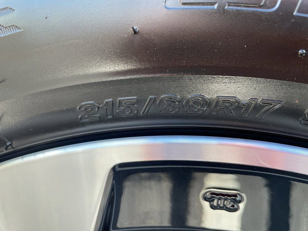 New 2025 Nissan Kicks SV w/ SV Premium Package image 26