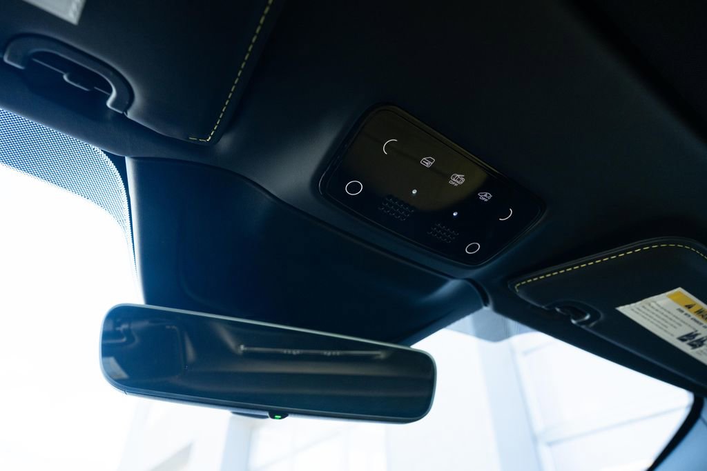 Used 2024 Ferrari Roma Spider image 47