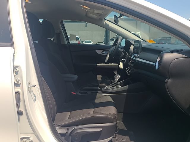 Used 2024 Kia Forte LXS FWD image 27